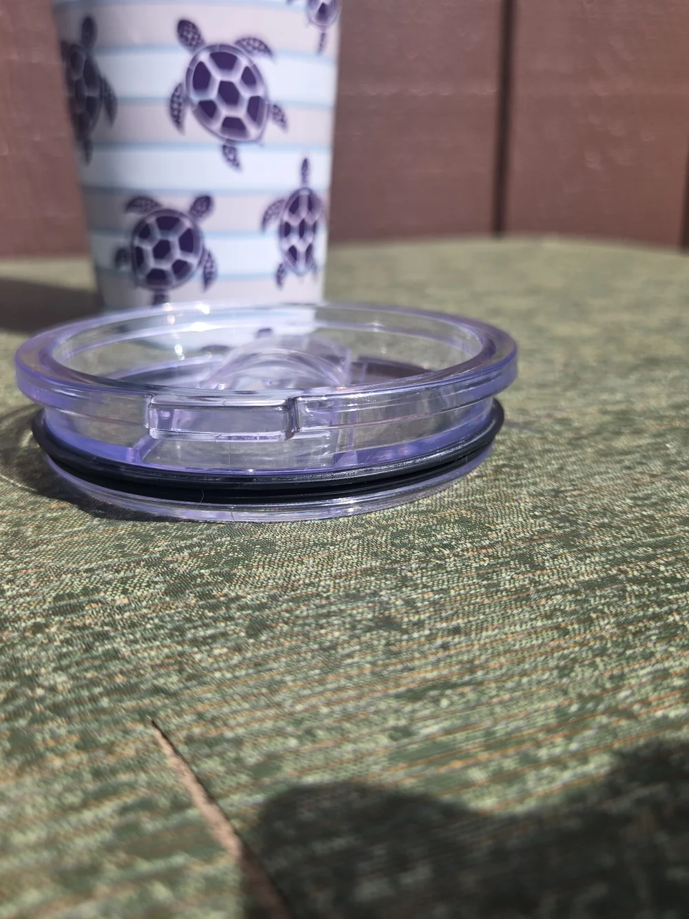 Gecko 30 oz Purple Sea Turtle Pattern Insulated Tumbler - Stainless Steel - Picture 6 of 8